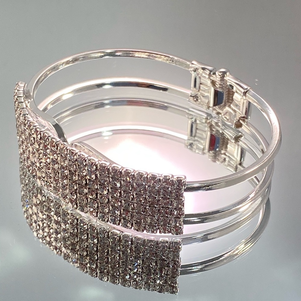 Women’s Gold Plated Bracelet